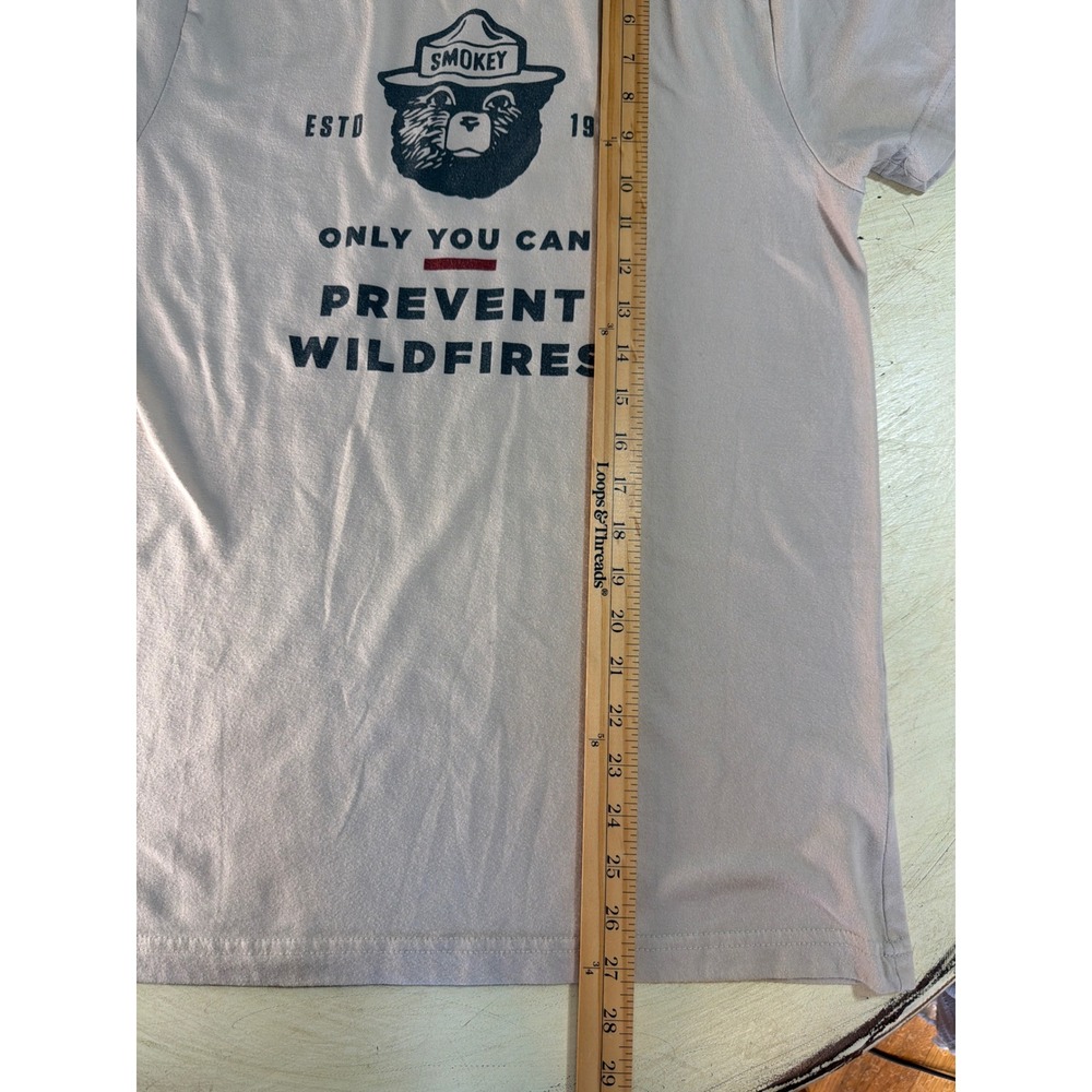 'Prevent Wildfires' Men's Beige Graphic Tee - Picture 3 of 5